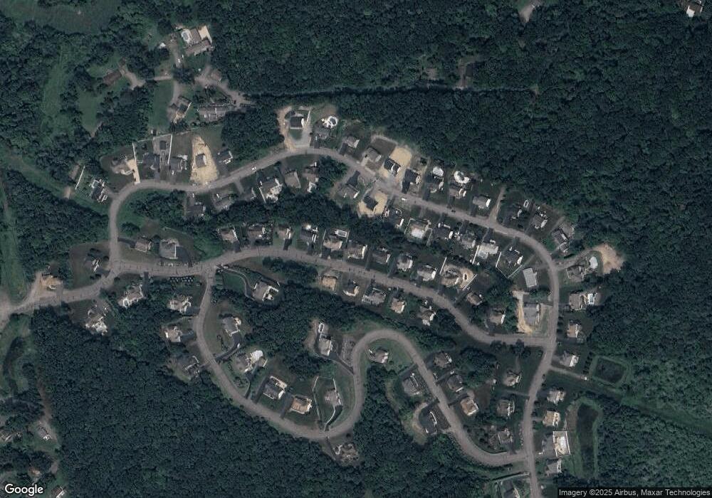 236 Pennbrook Ln, Dallas, PA 18612 - photo 1