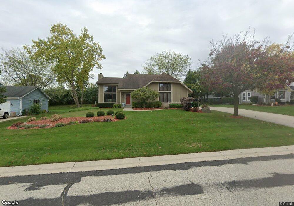 N102W15895 Flintlock Trail, Germantown, WI 53022 - photo 1