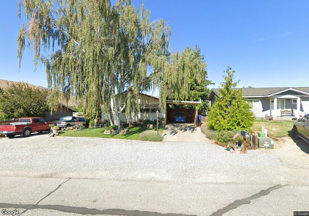 316 S Jackson Place, East Wenatchee, WA 98802 - photo 1