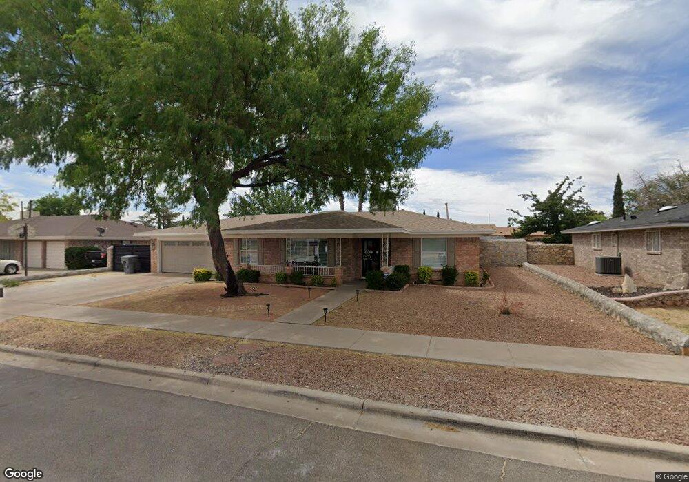 10708 Alta Loma Dr, El Paso, TX 79935 - photo 1