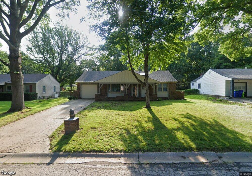 6615 Switzer St, Shawnee, KS 66203 - photo 1