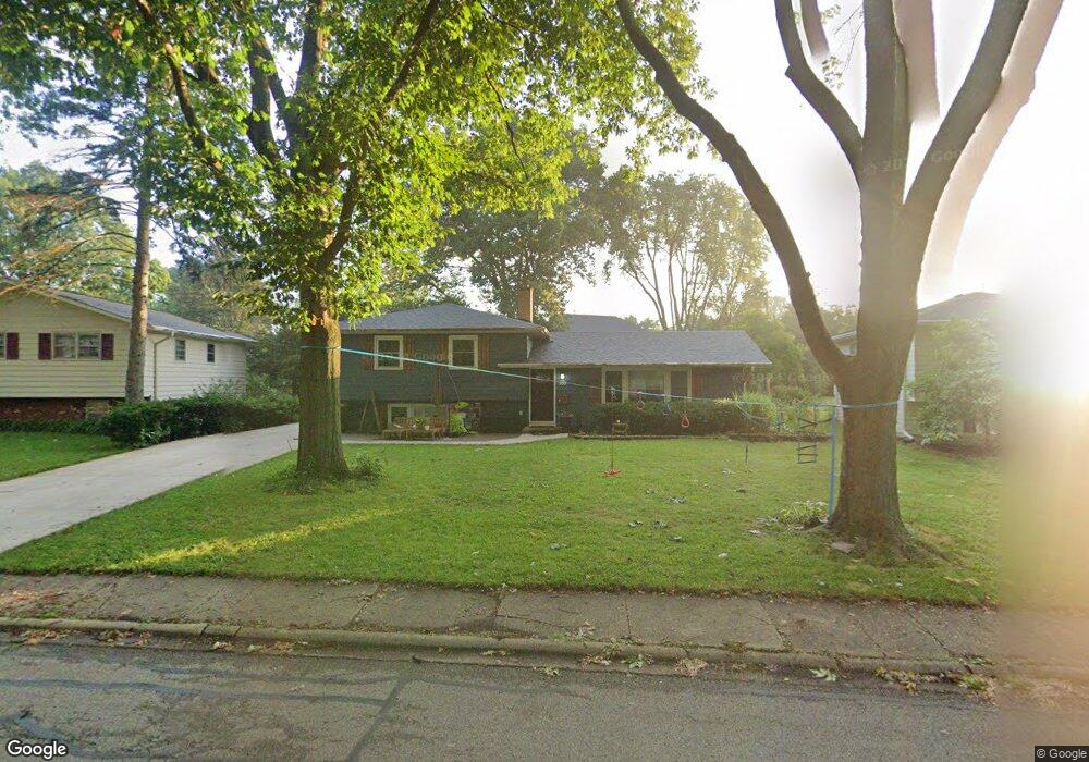 337 Hemlock Ln unit 9, Naperville, IL 60540 - photo 1