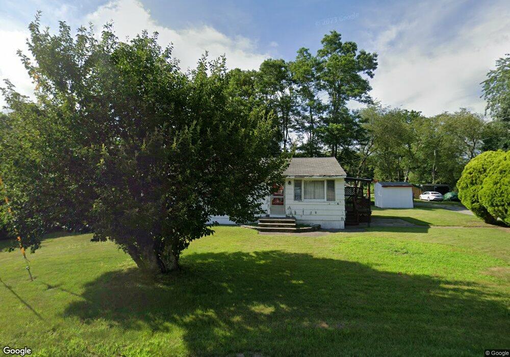 38 Schoolhouse Rd, Warren, RI 02885 - photo 1