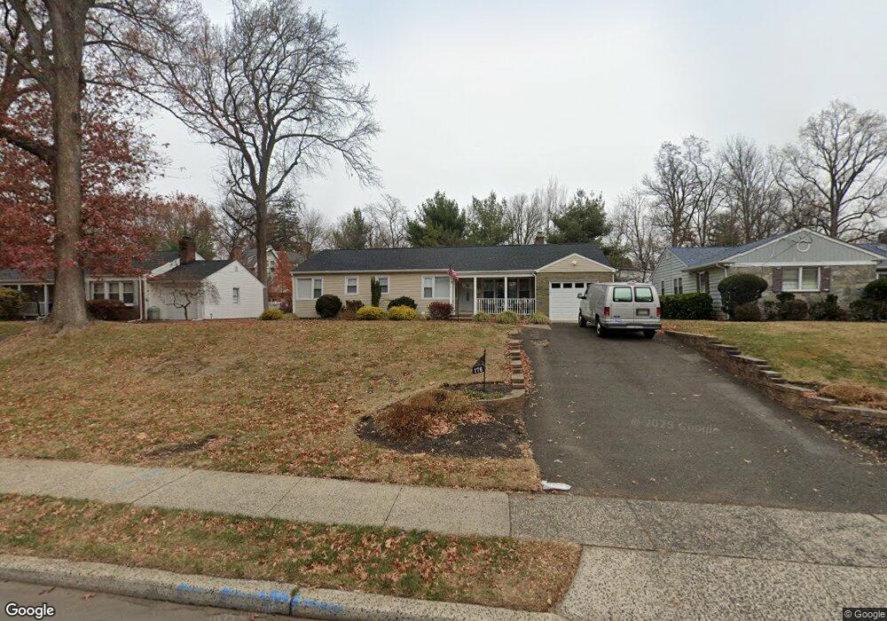 176 W End Ave, North Plainfield, NJ 07060 - photo 1