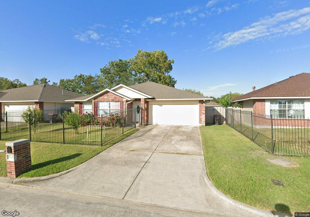 10111 Lasaber Ct, Houston, TX 77038 - photo 1