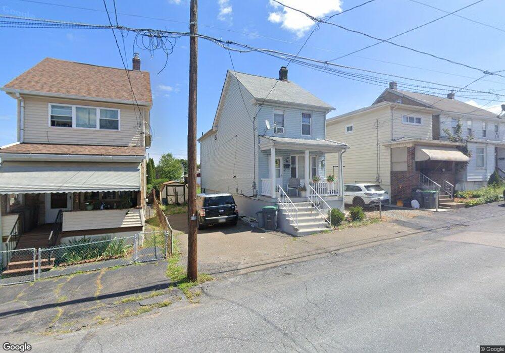 1029 N James St, Hazleton, PA 18202 - photo 1