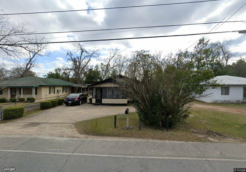 415 E Martin Luther King jr Dr, Donalsonville, GA 39845 - photo 1