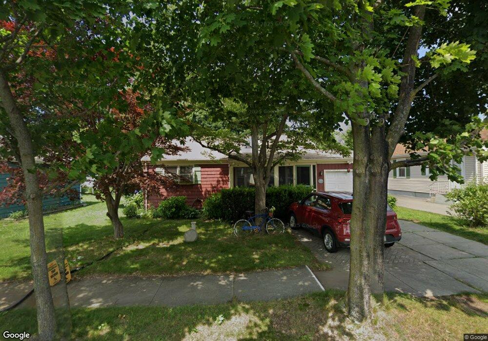 179 Sinclair Ave, Cranston, RI 02907 - photo 1