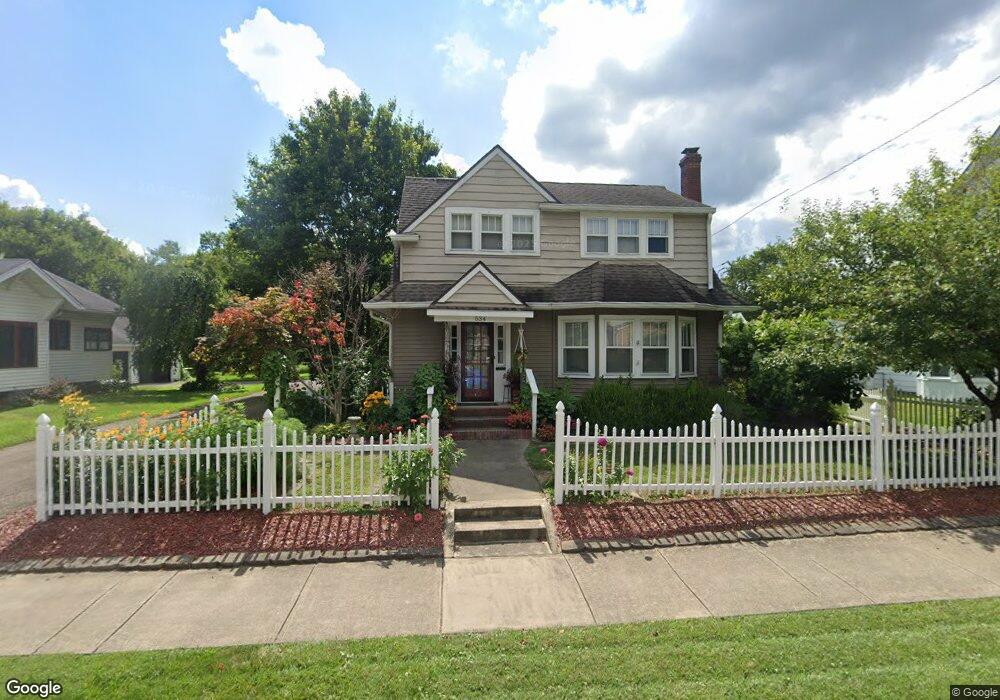 534 S Center St, Plainfield, IN 46168 - photo 1