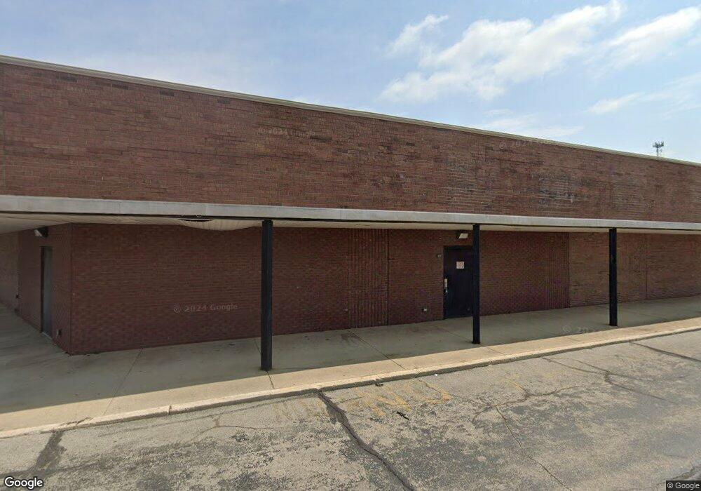 2154 State St, Columbus, IN 47201 - photo 1