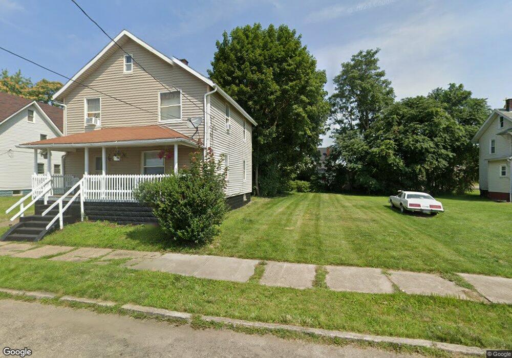 915 3rd St NE, Canton, OH 44704 - photo 1