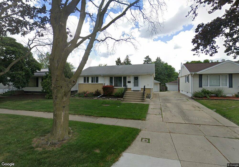 2116 Chase Ave, Des Plaines, IL 60018 - photo 1