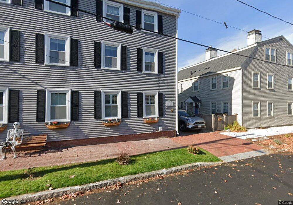 88 Lime St, Newburyport, MA 01950 - photo 1