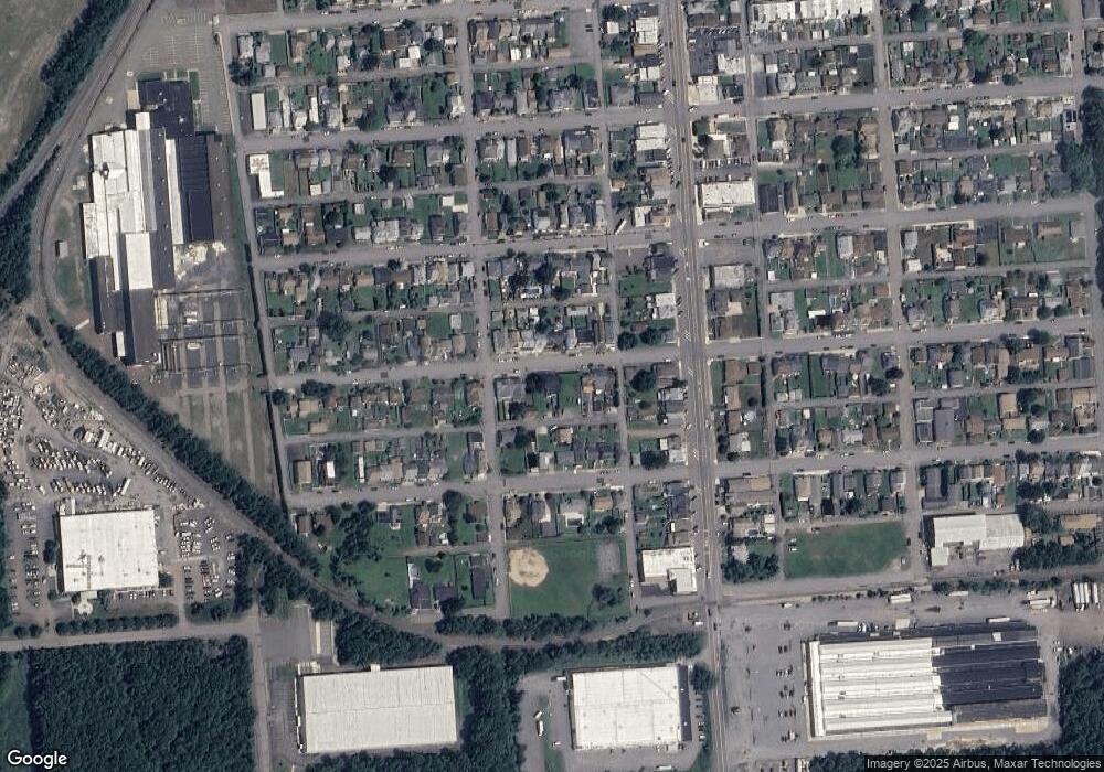 216 Thirwell Ave, Hazleton, PA 18201 - photo 1