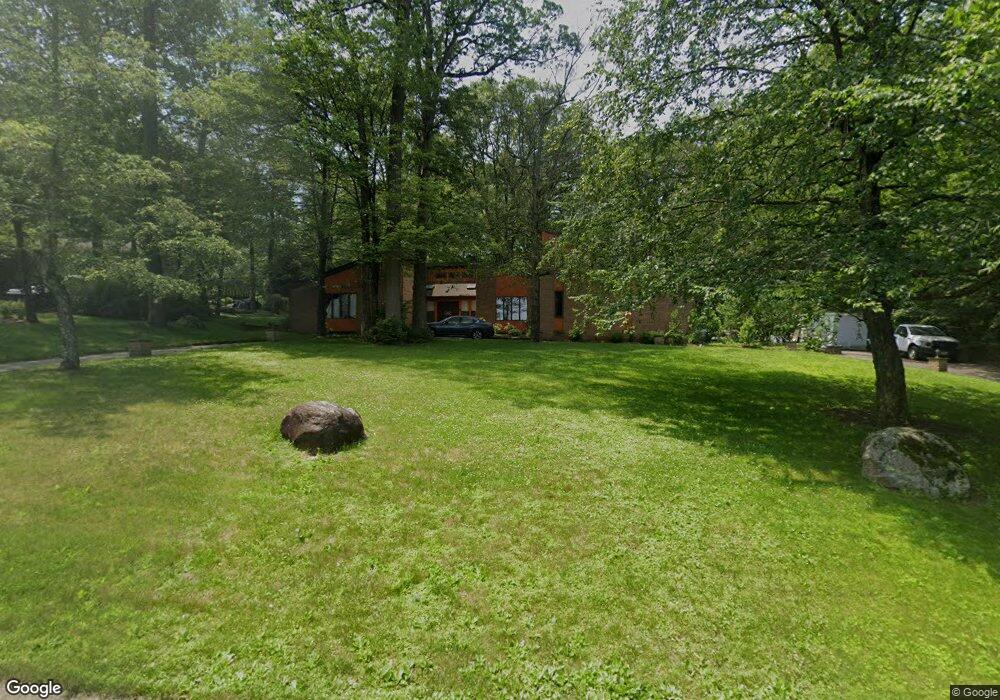 53 Round Hill Rd, Kinnelon, NJ 07405 - photo 1
