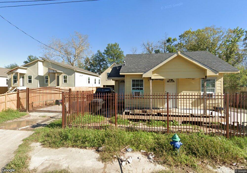 4212 Hirsch Rd, Houston, TX 77026 - photo 1