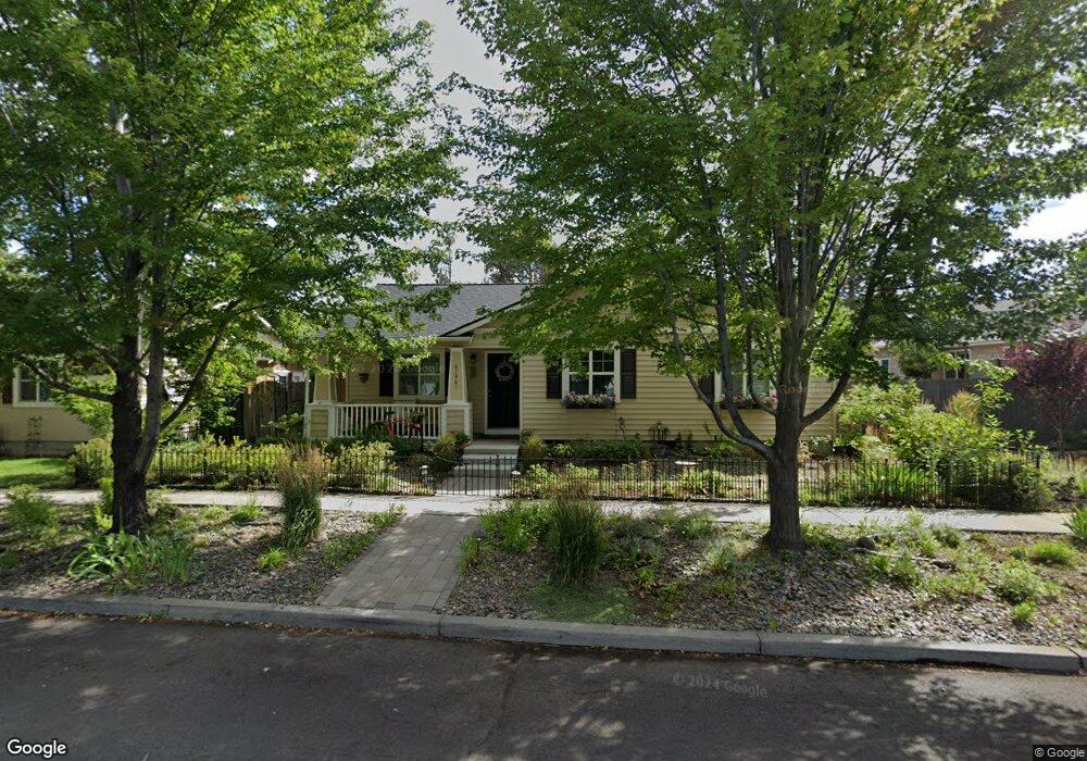 61061 Larkspur Loop, Bend, OR 97702 - photo 1