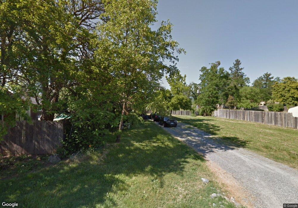 1520 Molly Ln, Grants Pass, OR 97527 - photo 1