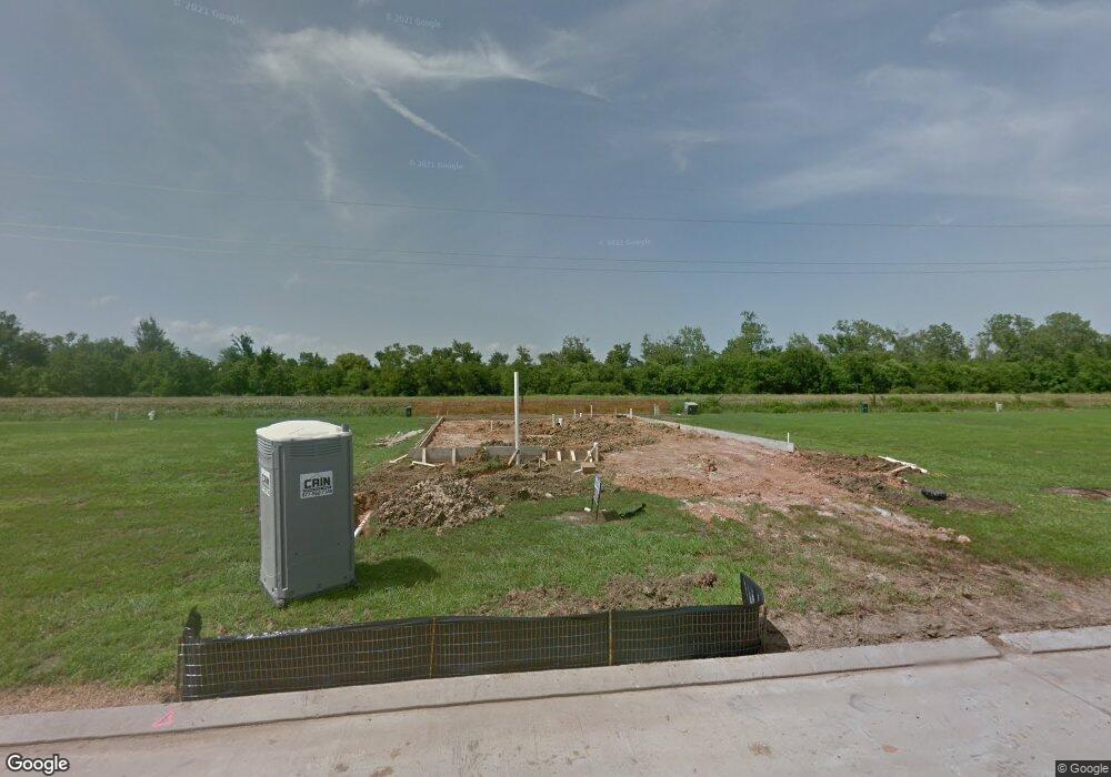 375 De Coster Blvd, Alvin, TX 77511 - photo 1