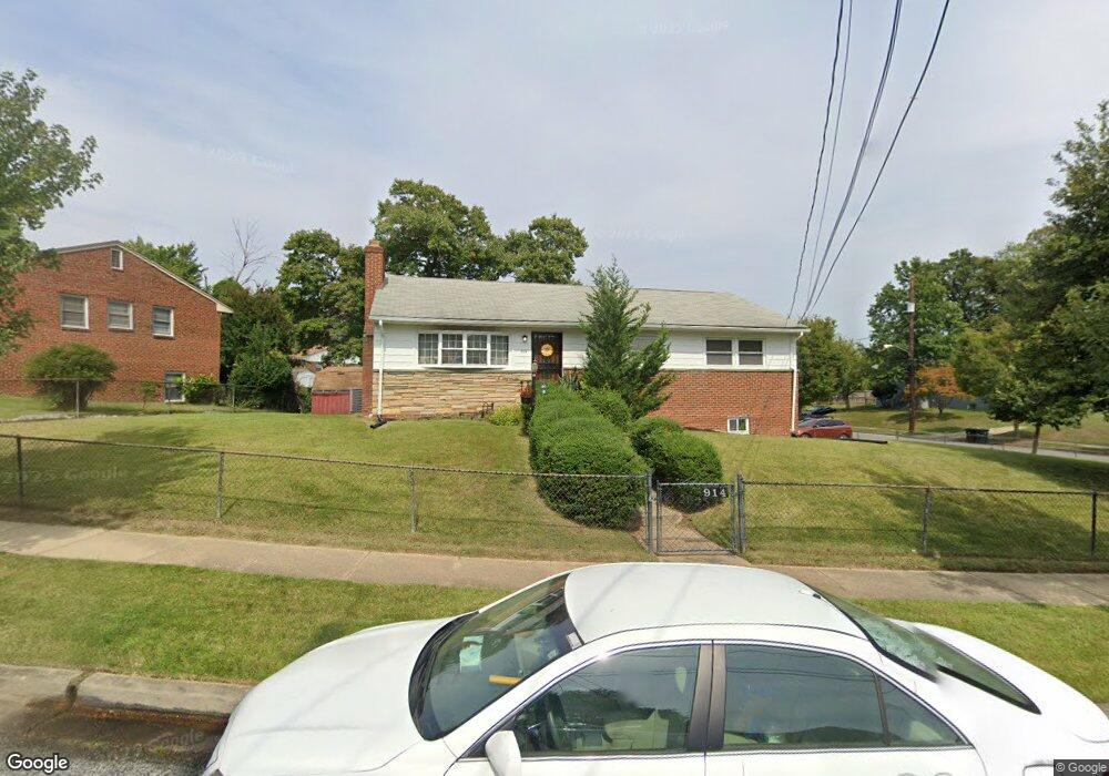 914 Linwood St, Hyattsville, MD 20783 - photo 1