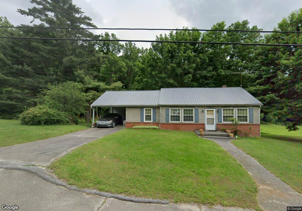 3125 Cherokee Dr, Morristown, TN 37814 - photo 1