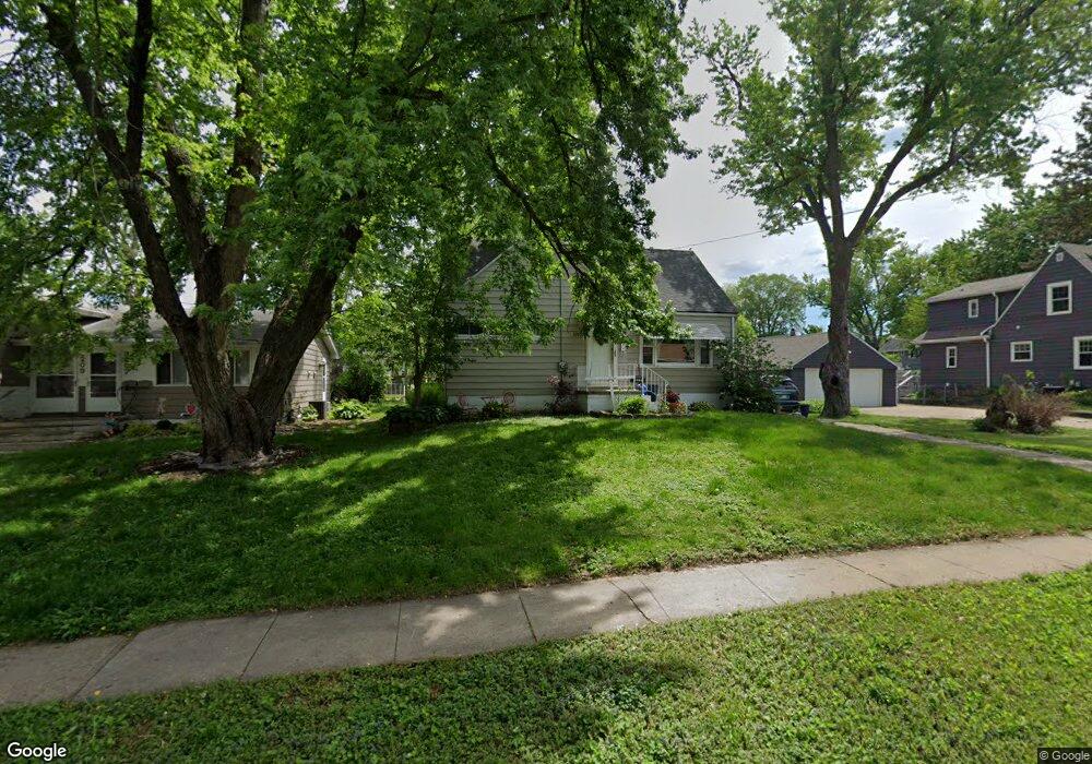 3203 48th Place, Des Moines, IA 50310 - photo 1