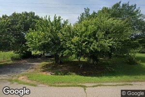907 W Anderson Ave, Waurika, OK 73573