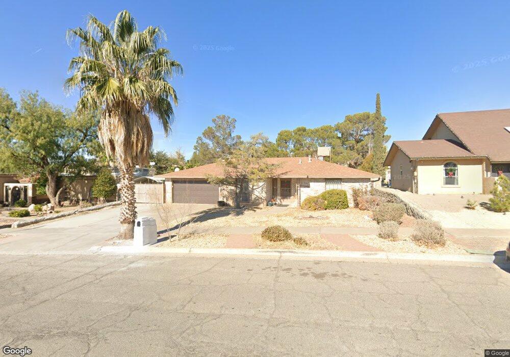 11295 Leo Collins Dr, El Paso, TX 79936 - photo 1