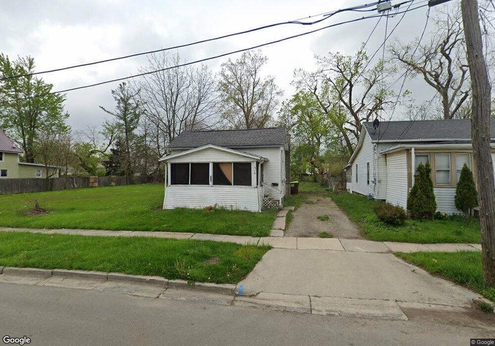 518 Oak St, Adrian, MI 49221 - photo 1