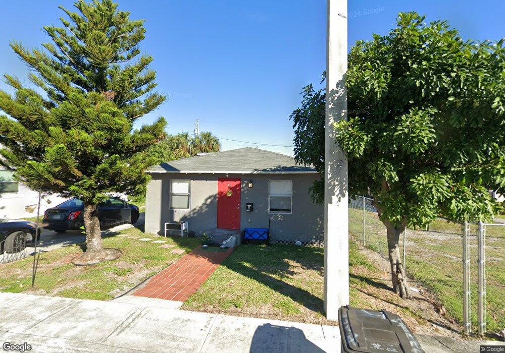 723 22nd St, West Palm Beach, FL 33407 - photo 1