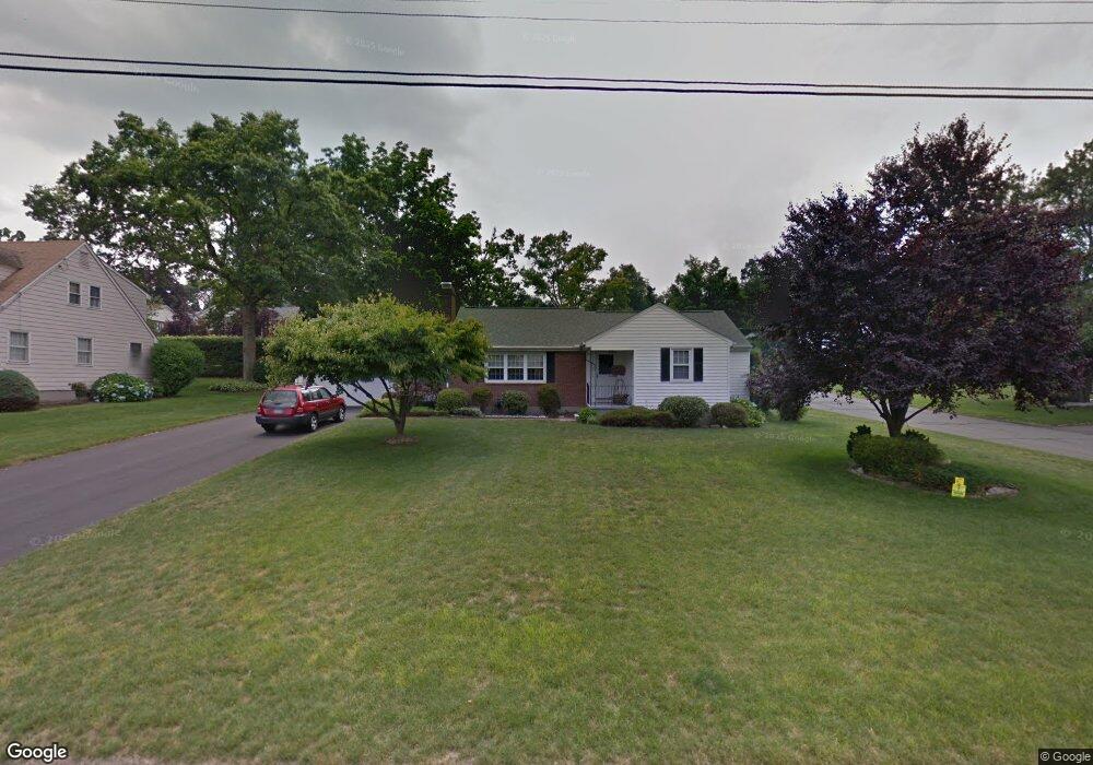 131 Farmingdale Rd, Wethersfield, CT 06109 - photo 1