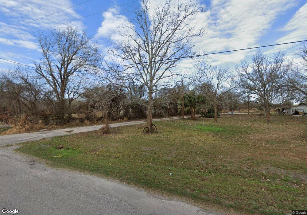 2169 Old Houston Hwy, Beeville, TX 78102 - photo 1