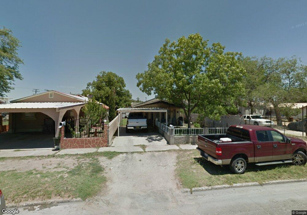 510 W Clinton St, Hobbs, NM 88240 - photo 1