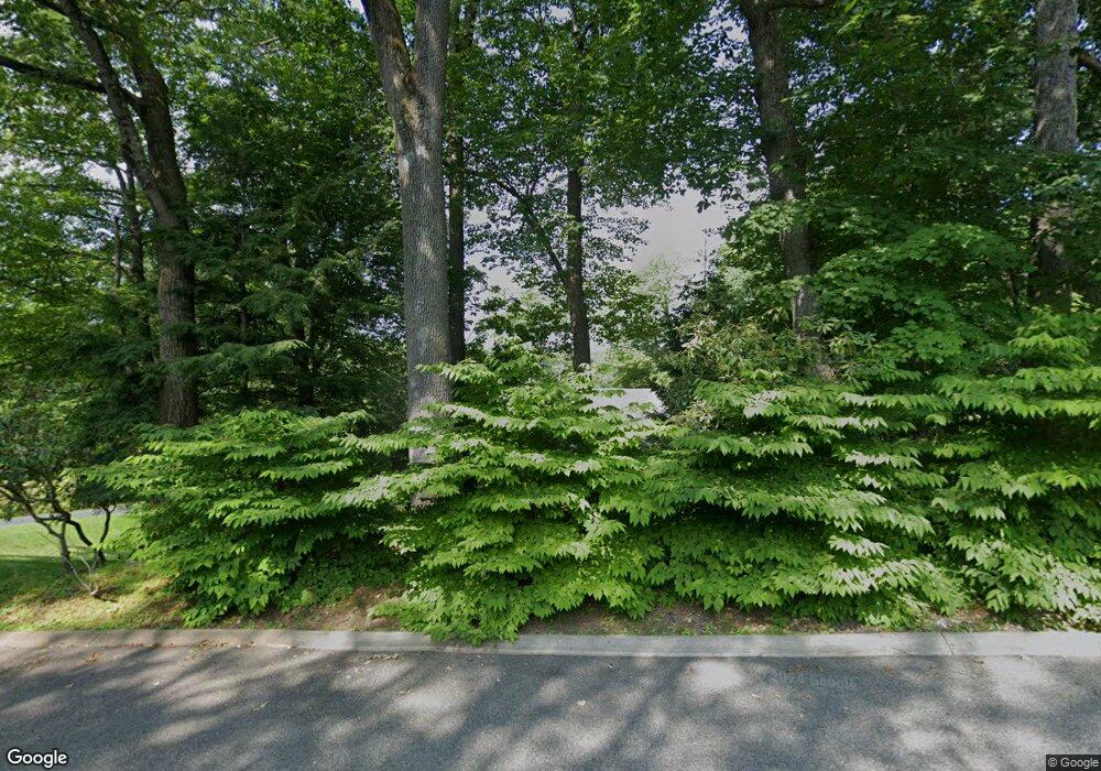 40 N Lake Rd, Armonk, NY 10504 - photo 1