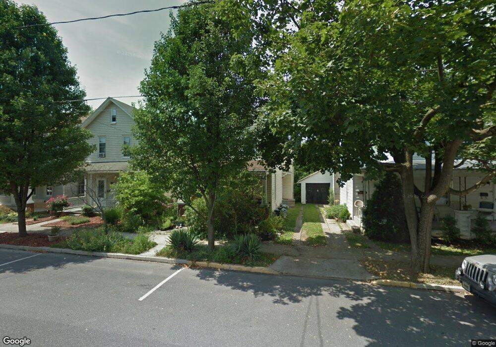 207 Bosler Ave, Lemoyne, PA 17043 - photo 1