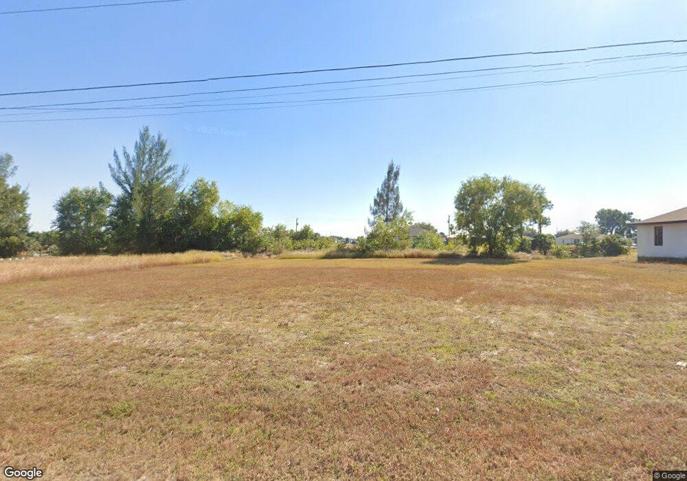 424 NE 31st Terrace, Cape Coral, FL 33909 - photo 1