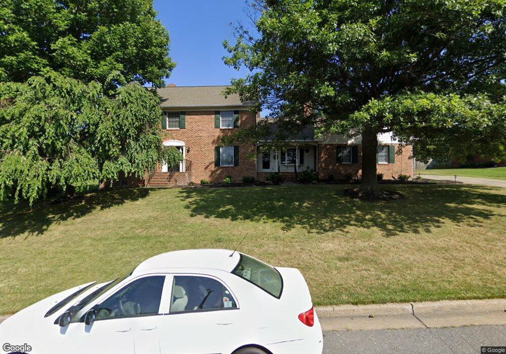 1057 S Dogwood Dr, Harrisonburg, VA 22801 - photo 1