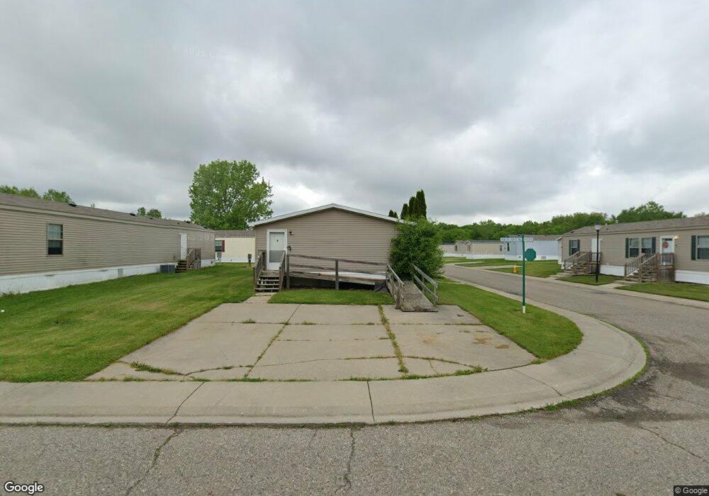 136 Pine Bluff, Flint, MI 48504 - photo 1