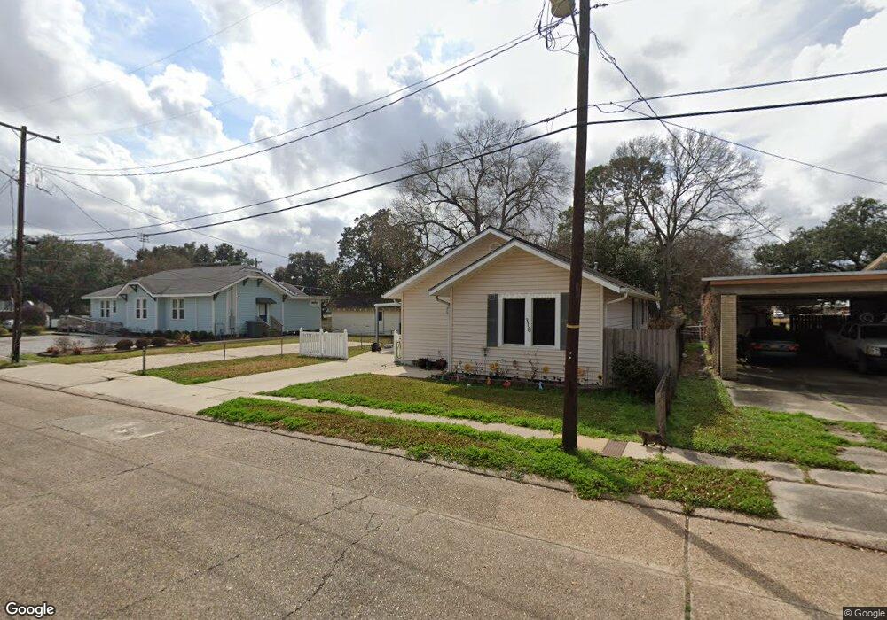 318 William St, New Iberia, LA 70560 - photo 1