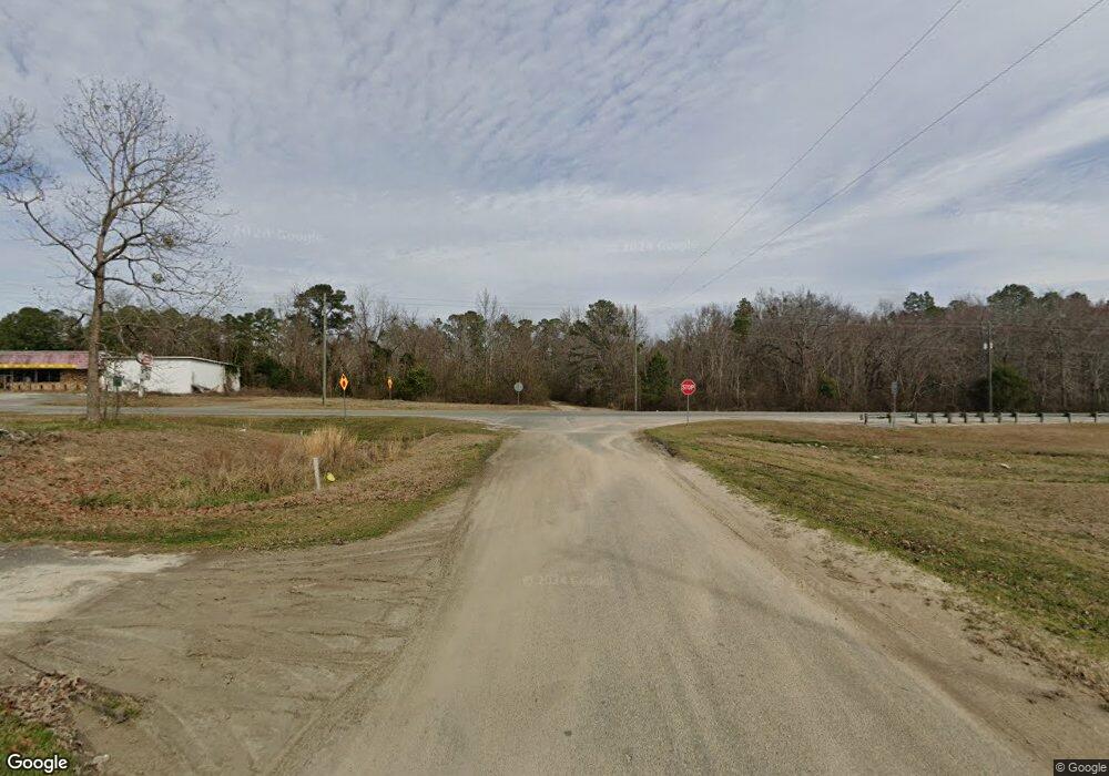 209 S Broad St, Uvalda, GA 30473 - photo 1