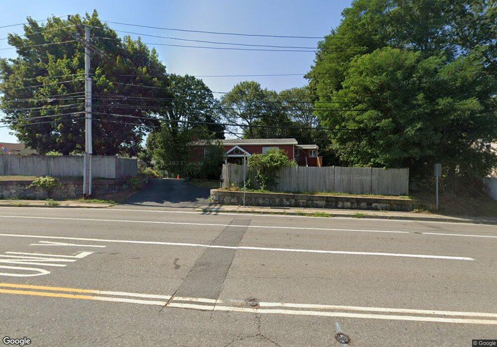 1480 Trapelo Rd, Waltham, MA 02451 - photo 1