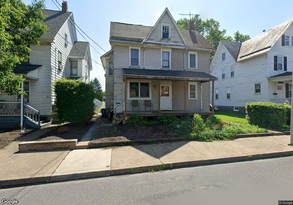 27 N Penrose St, Quakertown, PA 18951 - photo 1
