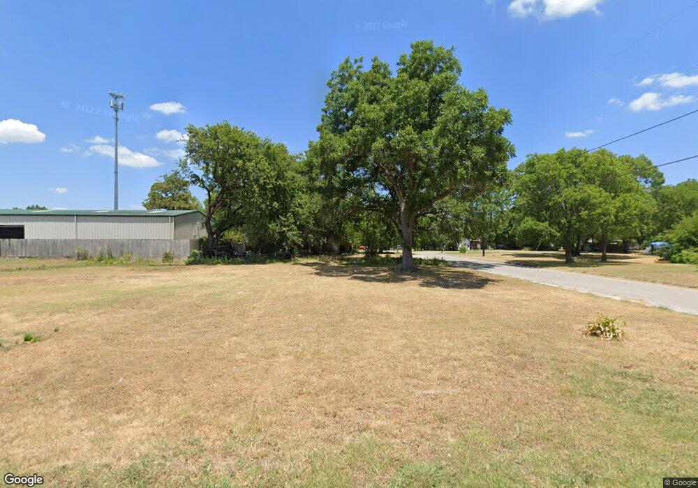 1003 Foreman St, Gainesville, TX 76240 - photo 1
