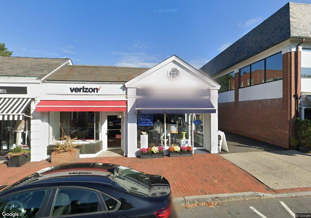 137 Elm St, New Canaan, CT 06840 - photo 1