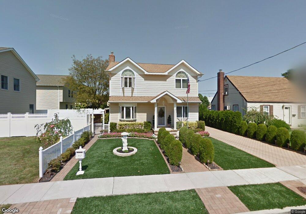 664 Propp Ave, Franklin Square, NY 11010 - photo 1