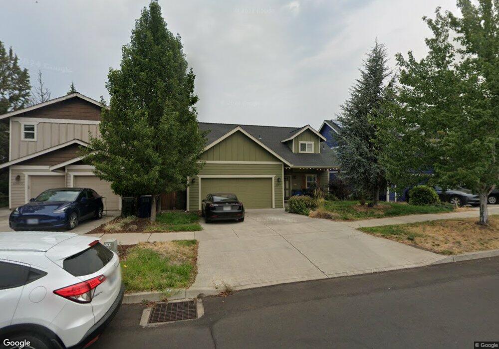 62877 Bilyeu Way, Bend, OR 97701 - photo 1