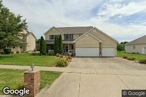 1241 Talon Ln, Forsyth, IL 62535