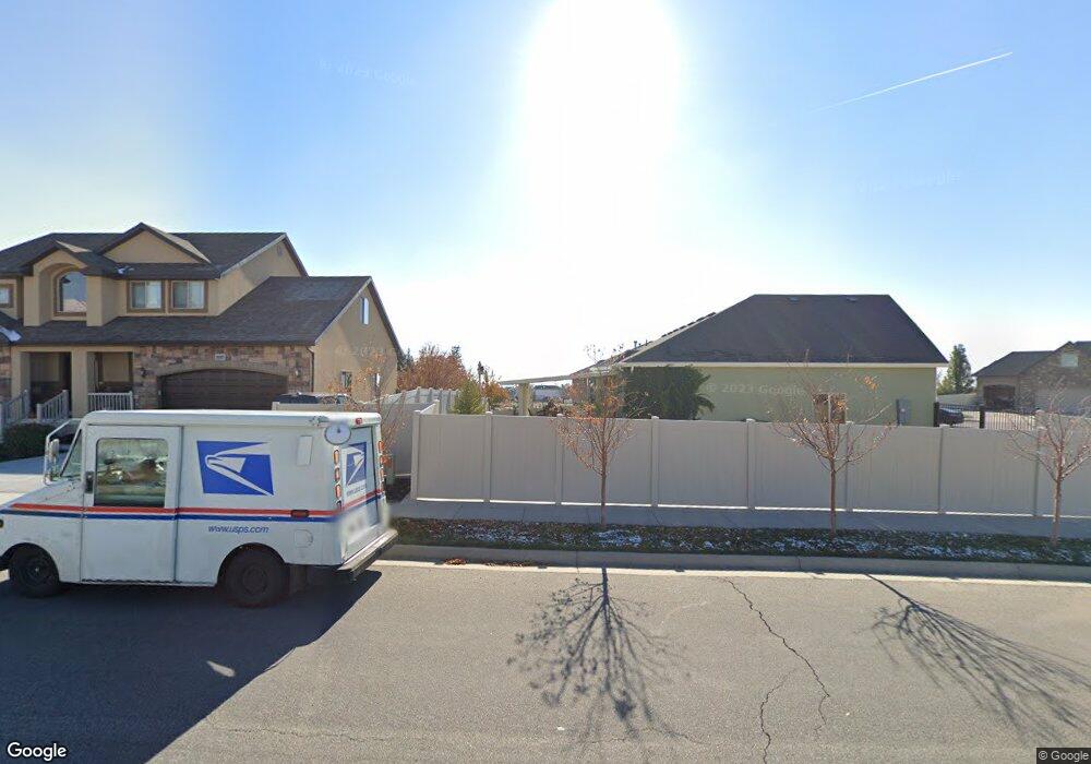 292 E 1800 N unit 5, Layton, UT 84041 - photo 1