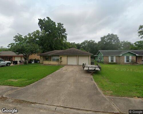 105 Chestnut St, Lake Jackson, TX 77566 | Homes.com