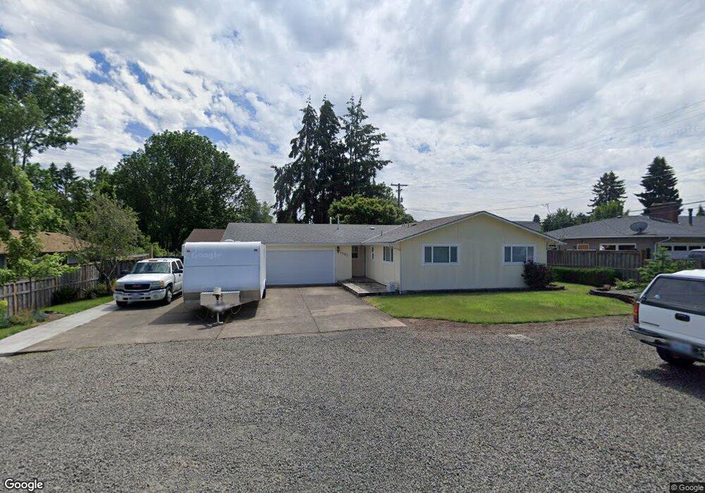 1585 Long Island Dr, Eugene, OR 97401 - photo 1